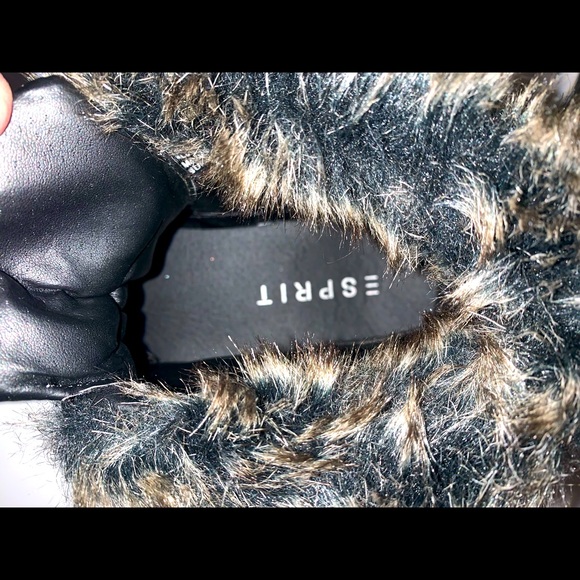 ESPRIT ankle boots with fur ‘collar’, women’s 8.5! - Picture 4 of 5